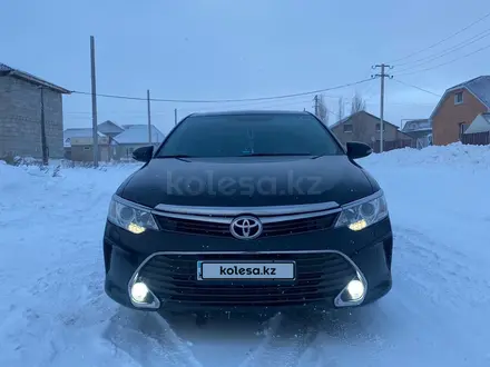 Toyota Camry 2015 года за 12 500 000 тг. в Астана – фото 2