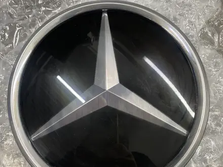 Эмблема Mercedes A0008880000 за 200 000 тг. в Астана