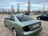 Toyota Camry 2004 года за 3 650 000 тг. в Хромтау – фото 5