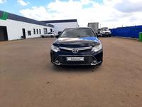 Toyota Camry 2016 годаүшін10 500 000 тг. в Актобе