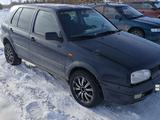 Volkswagen Golf 1993 года за 900 000 тг. в Астана