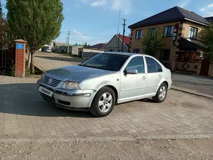 Volkswagen Jetta 2002 года за 2 200 000 тг. в Актобе – фото 3