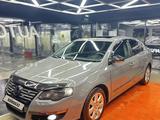 Volkswagen Passat 2005 года за 3 200 000 тг. в Алматы – фото 2