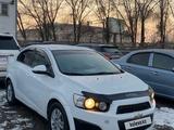 Chevrolet Aveo 2015 годаүшін4 300 000 тг. в Актобе – фото 2