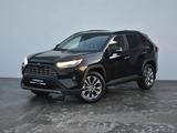 Toyota RAV4 2021 годаfor16 000 000 тг. в Атырау