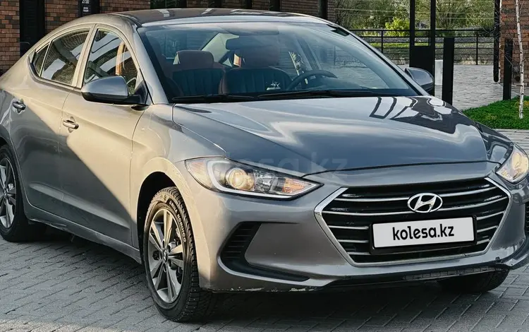 Hyundai Elantra 2018 года за 8 600 000 тг. в Актобе