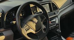 Hyundai Elantra 2018 года за 8 600 000 тг. в Актобе – фото 5