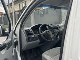 Volkswagen Transporter 2010 года за 6 850 000 тг. в Алматы – фото 4