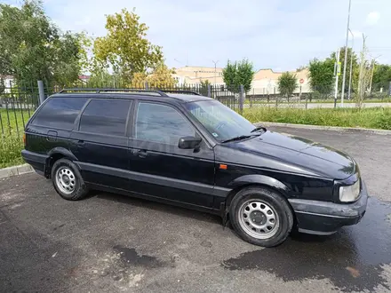 Volkswagen Passat 1993 года за 1 600 000 тг. в Костанай – фото 3