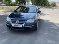 Volkswagen Jetta 2008 годаfor3 000 000 тг. в Шымкент