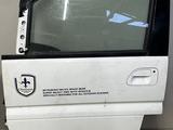 Двери на Mitsubishi Delica за 40 000 тг. в Алматы