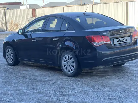 Chevrolet Cruze 2013 года за 3 870 000 тг. в Костанай – фото 3