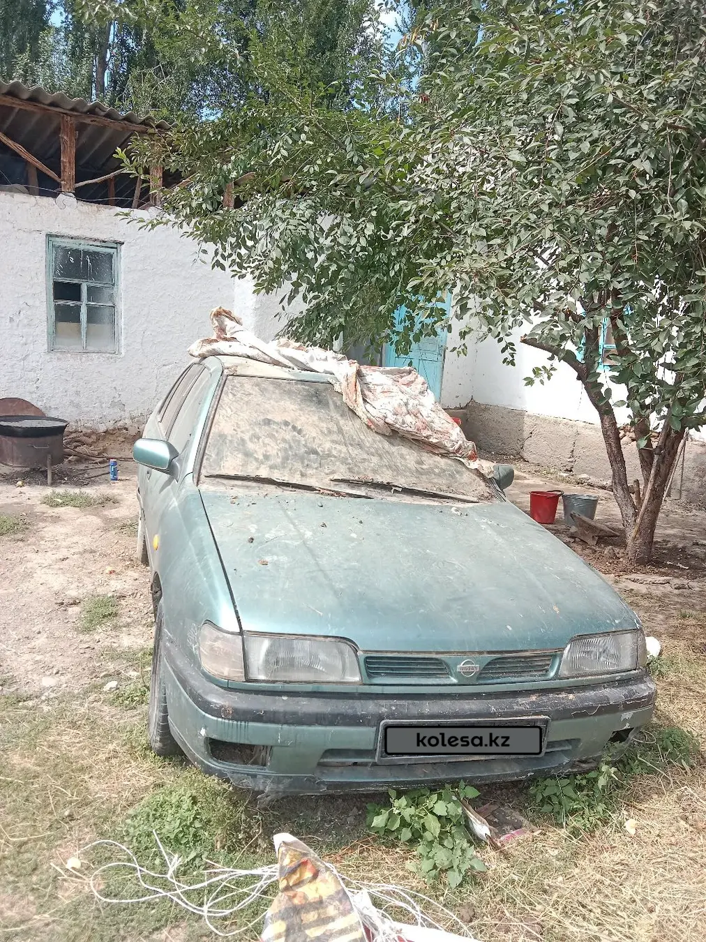 Nissan Sunny, 1994