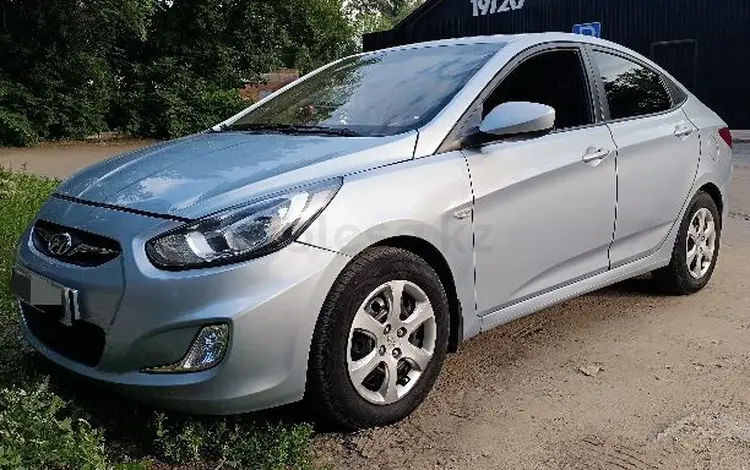 Hyundai Solaris 2011 года за 3 500 000 тг. в Усть-Каменогорск