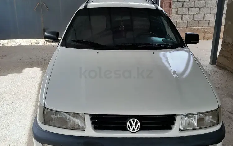 Volkswagen Passat 1993 года за 1 300 000 тг. в Шымкент