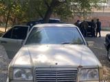 Mercedes-Benz E 200 1993 годаfor1 100 000 тг. в Тараз – фото 3