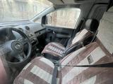 Volkswagen Caddy 2011 года за 3 990 000 тг. в Астана – фото 3