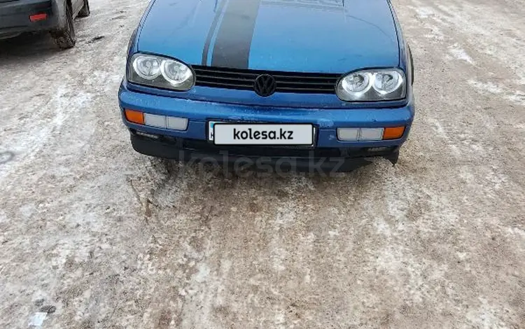 Volkswagen Golf 1995 годаүшін2 100 000 тг. в Астана