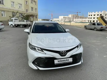 Toyota Camry 2019 года за 13 000 000 тг. в Актау