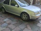 Volkswagen Bora 2002 года за 2 150 000 тг. в Алматы – фото 5