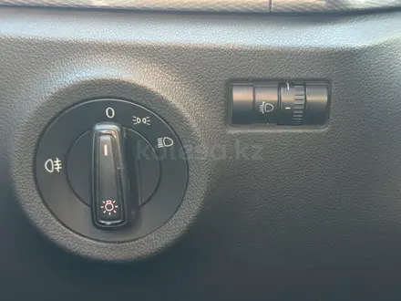 Volkswagen Polo 2020 года за 7 050 000 тг. в Уральск – фото 15