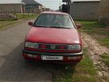 Volkswagen Vento 1993 года за 850 000 тг. в Шымкент