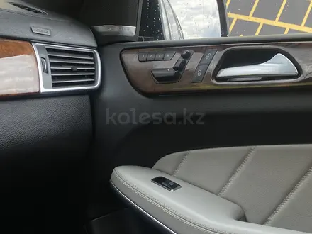 Mercedes-Benz GL 450 2013 года за 16 000 000 тг. в Актобе – фото 13