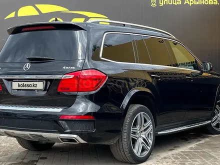 Mercedes-Benz GL 450 2013 года за 16 000 000 тг. в Актобе – фото 4