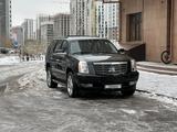 Cadillac Escalade 2007 года за 8 500 000 тг. в Астана – фото 2