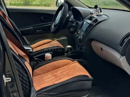 Kia Cee'd 2007 года за 3 000 000 тг. в Актобе – фото 6