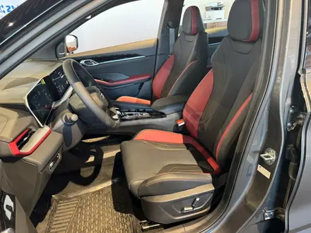 Geely Coolray Flagship 2025 года за 9 990 000 тг. в Актобе – фото 4