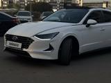 Hyundai Sonata 2023 года за 9 600 000 тг. в Алматы – фото 3