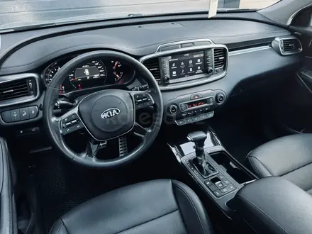 Kia Sorento 2019 года за 12 500 000 тг. в Петропавловск – фото 3