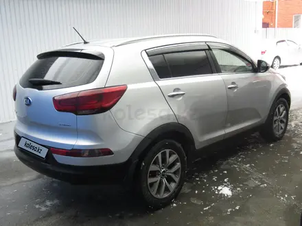 Kia Sportage 2015 года за 5 305 600 тг. в Актобе – фото 4