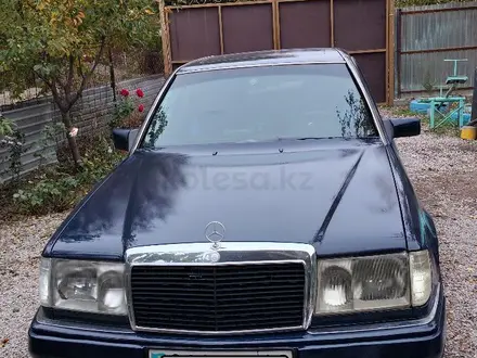 Mercedes-Benz E 230 1990 года за 1 600 000 тг. в Алматы – фото 4