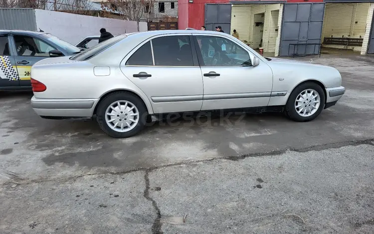 Mercedes-Benz E 280 1998 года за 3 100 000 тг. в Кызылорда