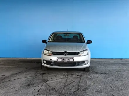 Volkswagen Polo 2013 года за 2 840 000 тг. в Шымкент – фото 2