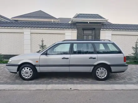 Volkswagen Passat 1994 года за 2 300 000 тг. в Тараз – фото 2