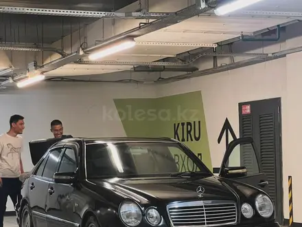 Mercedes-Benz E 320 1995 года за 3 300 000 тг. в Жаркент – фото 26