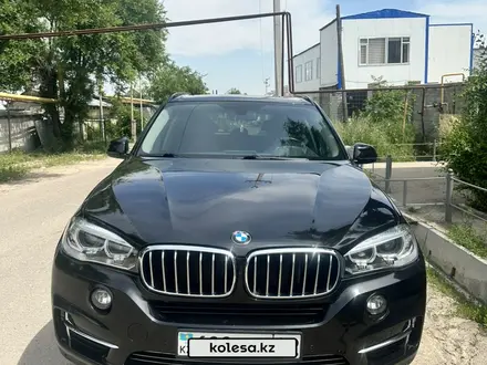 BMW X5 2015 года за 18 000 000 тг. в Алматы – фото 2