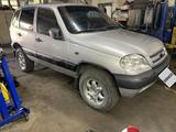 Chevrolet Niva 2008 года за 1 800 000 тг. в Павлодар – фото 2