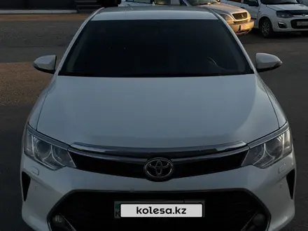 Toyota Camry 2014 года за 11 000 000 тг. в Семей – фото 2