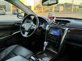 Toyota Camry 2014 года за 11 000 000 тг. в Семей – фото 12
