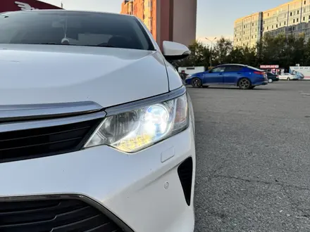 Toyota Camry 2014 года за 11 000 000 тг. в Семей – фото 3