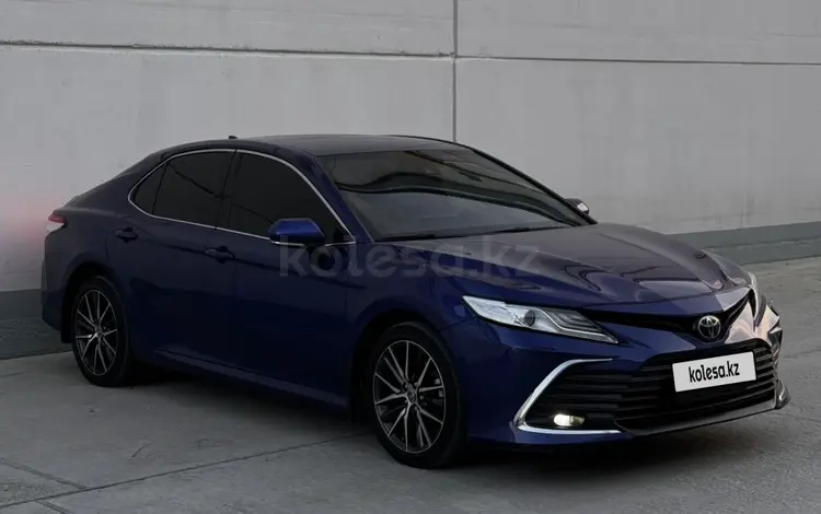 Toyota Camry 2022 годаfor16 000 000 тг. в Шымкент