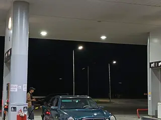Mercedes-Benz E 280