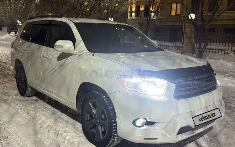 Toyota Highlander 2008 годаүшін10 200 000 тг. в Астана