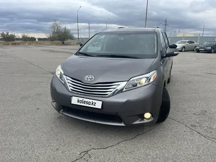 Toyota Sienna 2017 года за 15 000 000 тг. в Тараз – фото 2