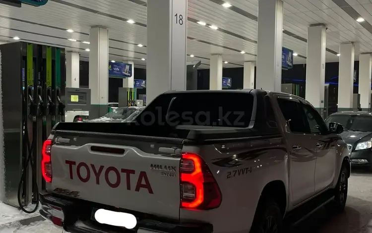 Toyota Hilux 2021 года за 19 800 000 тг. в Астана