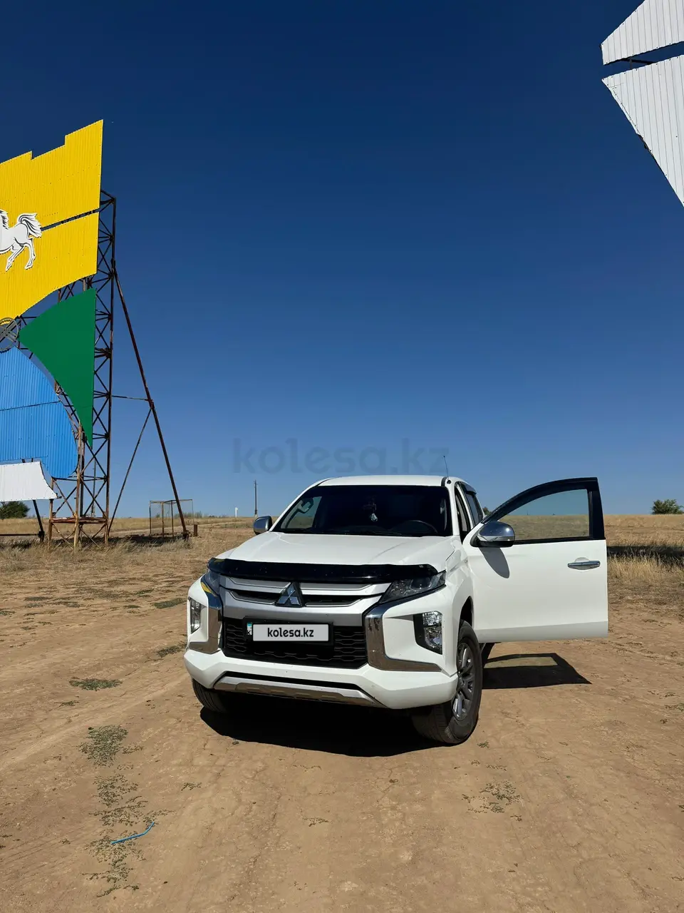 Mitsubishi L200, 2023